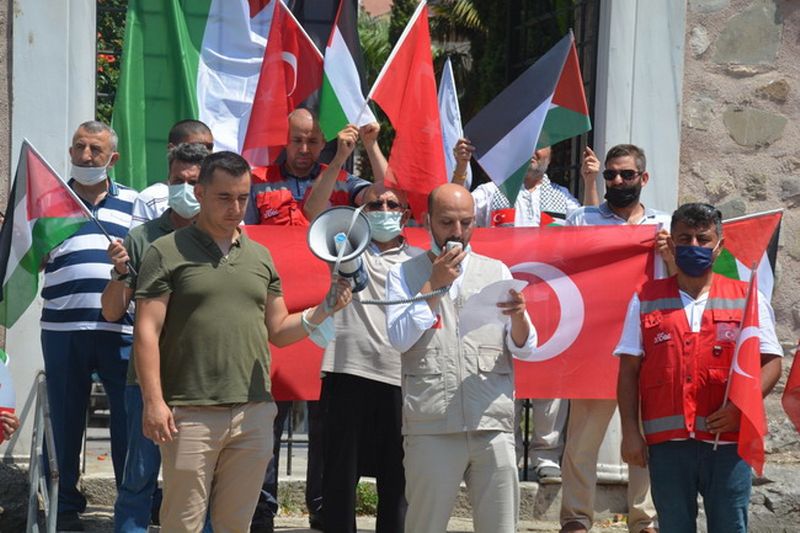 SİNOP’TA SİYONİST İŞGALCİLERİN MESCİD-İ AKSA SALDIRILARINA TEPKİ