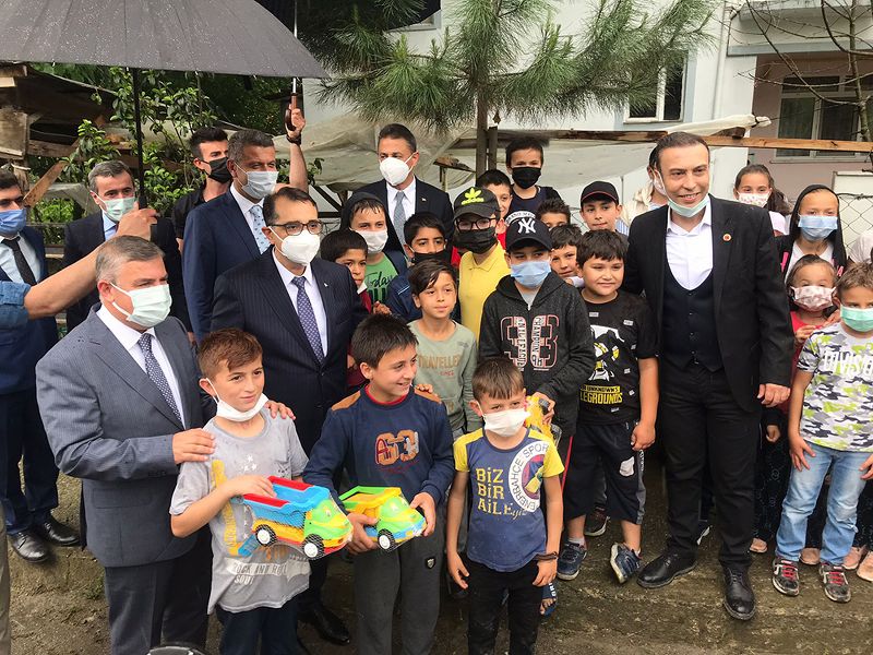 ENERJİ VE TABİİ KAYNAKLAR BAKANI FATİH DÖNMEZ SİNOP’A GELDİ