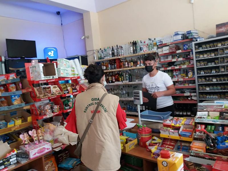 KORONAVİRÜSE KARŞI GIDA VE HİJYEN DENETİMLERİ SÜRÜYOR