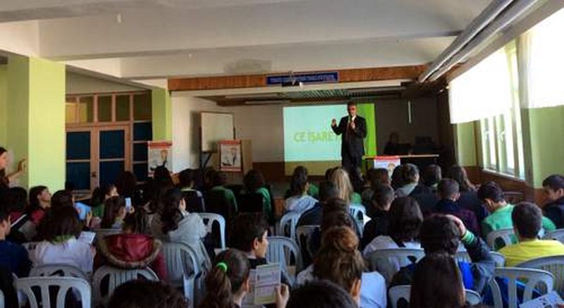 ÖĞRENCİLERE BİLGİLENDİRME YAPILDI