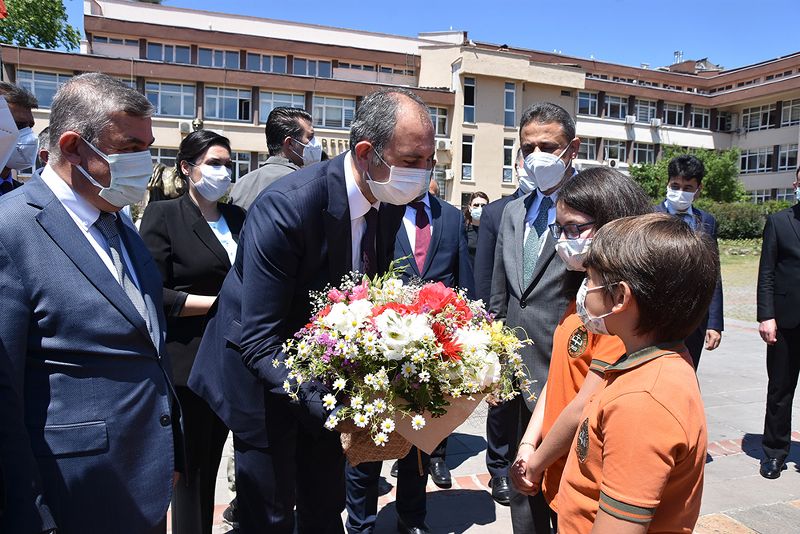 BAKAN GÜL'DEN SİNOP'A 3 YENİ ADLİYE MÜJDESİ