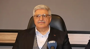 "14 Mayıs'ta Cumhurbaşkanımız seçimleri rahatlıkla kazanacak, Cumhur ittifakı çoğunluğu sağlayıp iktidara gelecek, hiç merak etmeyin."