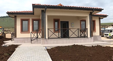 Bakan Kurum: “Devletimiz çifte bayram yaşatıyor, çok zor günler geçirdik ama birlikte el ele atlatıyoruz, atlatacağız”