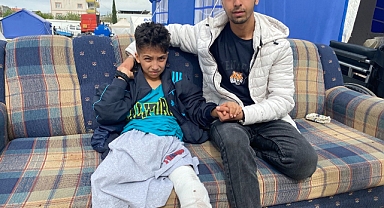 Depremzede çocuğun tek hayali ‘Silikon Bacak”