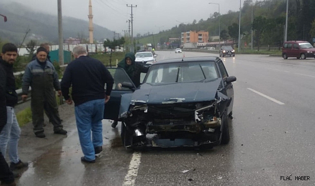 Komşuda  kaza 3 yaralı