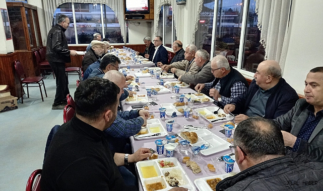 Melikşahlılar iftar programında biraraya geldi