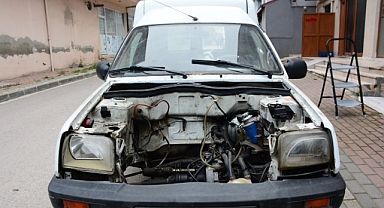 Meşhur film sahnesi gerçek oldu "Baba akü yok!"