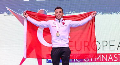 Milli Cimnastikçi Adem Asil'e Tebrik