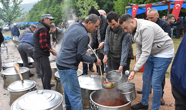 Sinop’ta geleneksel yağmur duası ve keşkek şenliği