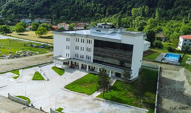 Erfelek Devlet Hastanesi Çok Yakında Hizmete Açılıyor !
