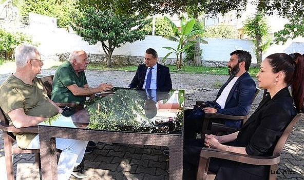 VALİ KARAÖMEROĞLU'NDAN CEMİYET BAŞKANI DEMİREL'E TAZİYE ZİYARETİ