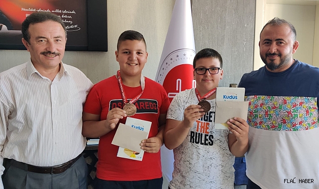 GÜREŞÇİLERDEN MUSTAFA DÜZGÜNEY'E ZİYARET