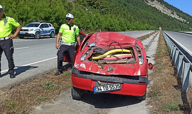 Otomobil bariyere çarptı: 1 yaralı