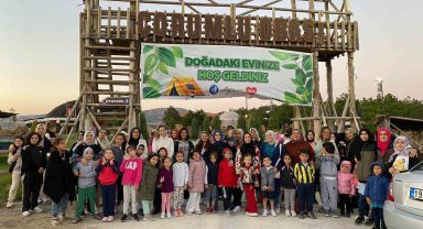 Anne-çocuk kampı renkli görüntülere sahne oldu