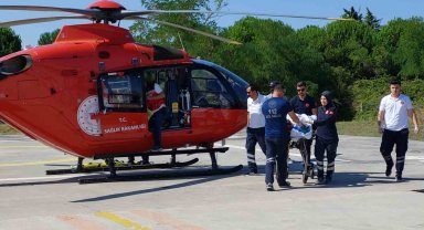 Doğum yapan kadının yardımına ambulans helikopter yetişti