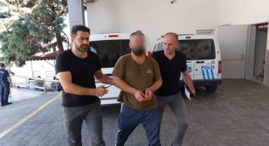 Dolmuş derneği binasını yakmaya kalktı