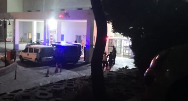 Düğünde bıçaklı kavga: 3 yaralı