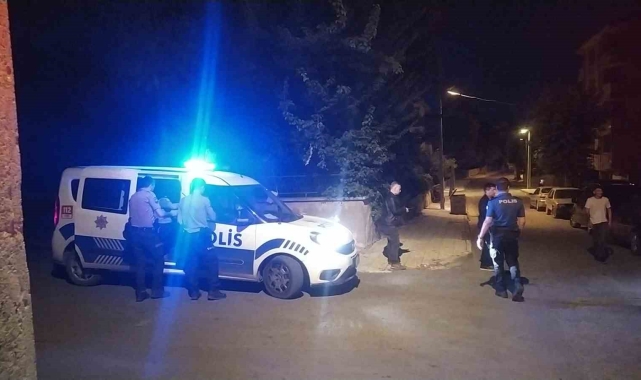 Husumetlisine pompalı tüfekle ateş etti