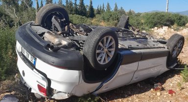 Kontrolden çıkan otomobil takla attı: 4 yaralı