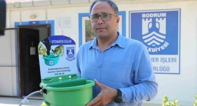 Sokak hayvanları için otomatik suluk