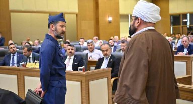 101 yıllık keder ve sevinç meclise taşındı