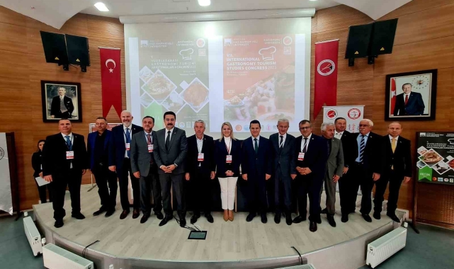 7. Uluslararası Gastronomi Turizmi Araştırmaları Kongresi başladı