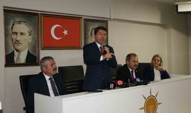 Adalet Bakanı Tunç: "İstanbul, son yılını kayıp olarak geçirdi, inşallah Mart seçimlerinden sonra telafi edilecek"
