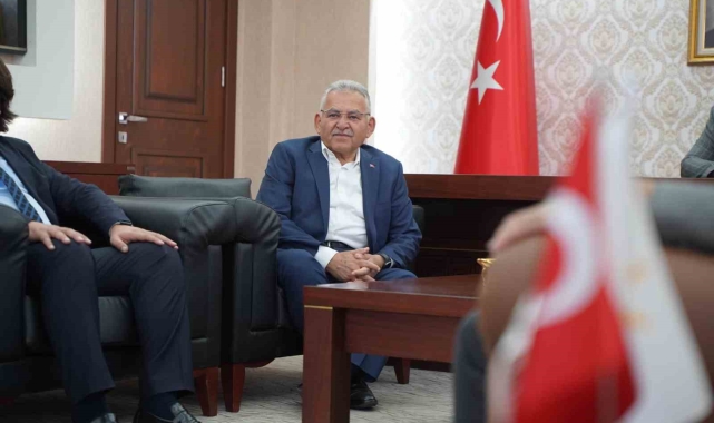 AK Parti'de 'Cumhur İttifakı' buluşması