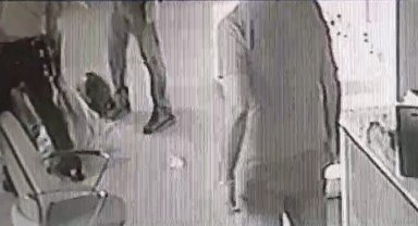 Alanya'da polisten kaçan şüpheliler aracın lastiğine ateş edilerek durdurulabildi