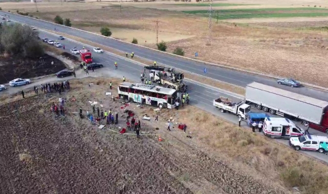 Amasya'da otobüs kazasında ölen 6 kişinin isimleri belirlendi