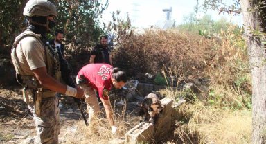 Antalya'da 300 polisle 15 adrese helikopter destekli eş zamanlı uyuşturu operasyonu