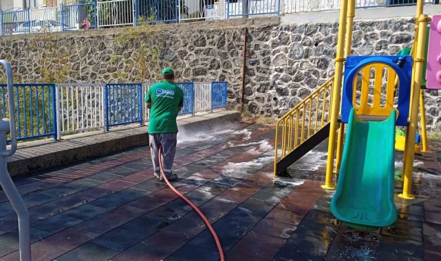Canik'te parklar tertemiz