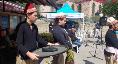 Çoğu insan o deyimi yanlış biliyormuş: Pabucu dama atılmak deyiminin aslı böyle