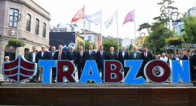 Cumhurbaşkanı Yardımcısı Cevdet Yılmaz Trabzon'da