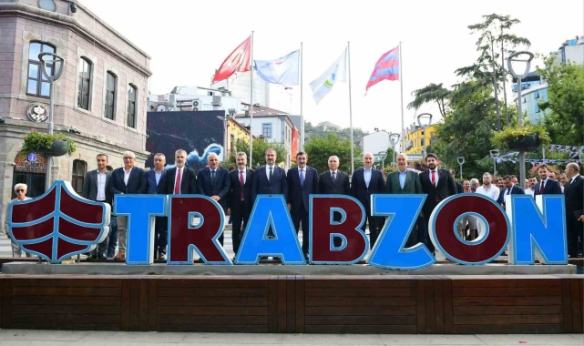 Cumhurbaşkanı Yardımcısı Cevdet Yılmaz Trabzon'da