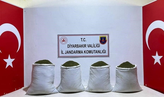 Diyarbakır'da 117 kilo esrar ele geçirildi