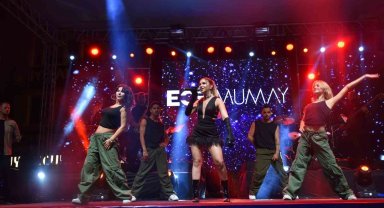 Ece Mumay, İskilipli hayranları ile buluştu