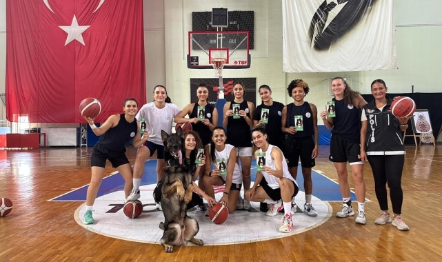 'En İyi Narkotik Polisi Anne' tanıtımına kadın basketbolculardan destek