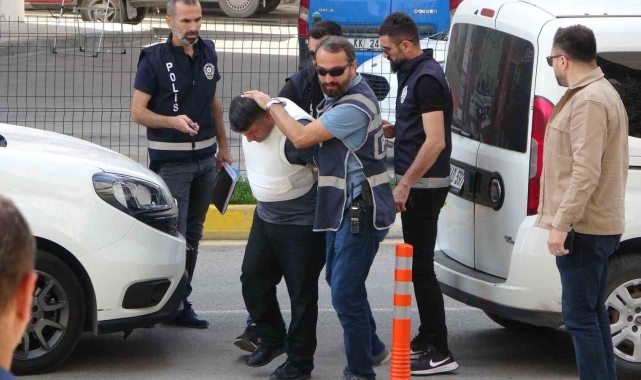Eski eşini öldüren cinayet zanlısı adliyede
