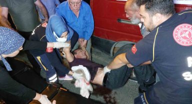 İçkili restoran önünde bıçaklı kavga: 1 ölü, 1 yaralı