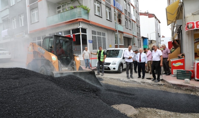 İlkadım'da selin deforme ettiği yollar onarılıyor