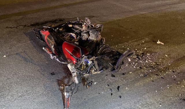 Otomobil ile çarpışan motosikletin sürücüsü hayatını kaybetti
