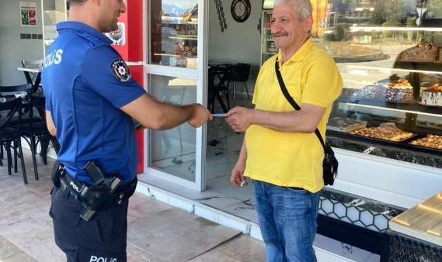 Polisten esnafa dolandırıcılık uyarısı