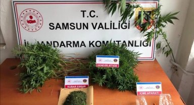 Samsun'da jandarmadan denetim: Çok sayıda suçlu yakalandı, uyuşturucu madde ele geçirildi