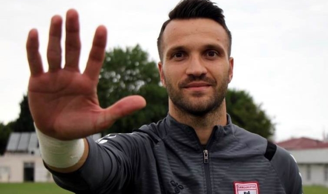 Samsunspor'un kalesine gelen 23 şutun 13'ü gol oldu