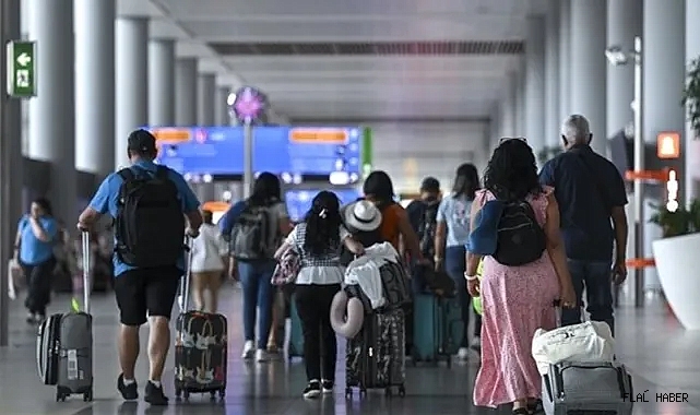 Türkiye havalimanları ağustosta yolcu rekoru kırdı