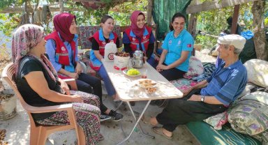 Vefa Sosyal Destek Grubu 1 haftada 65 haneyi ziyaret edip 108 faaliyet gerçekleştirdi