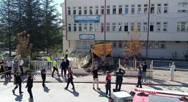 Yürekleri ağza getiren kaza ucuz atlatıldı