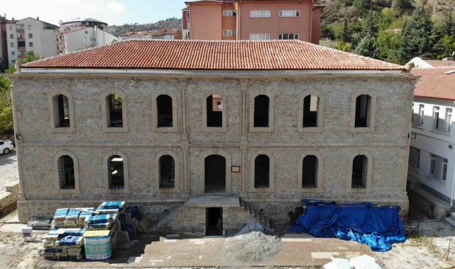 1. Dünya ve Kurtuluş Savaşı'nda kullanılan tarihi kışla ayağa kaldırılıyor