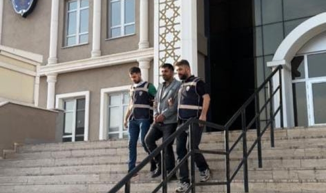 42 yıl hapis cezasıyla aranıyordu, yakalandı